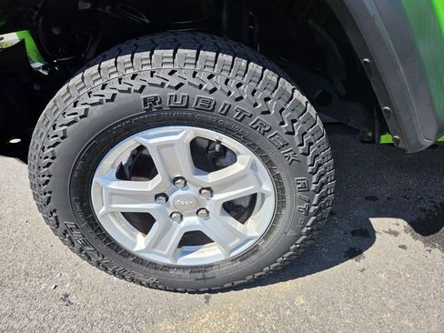 Used 2019 Jeep Wrangler Unlimited Sport S image 23