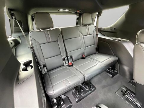 Used 2023 Chevrolet Tahoe RST w/ RST Performance Edition AWD/4WD image 26