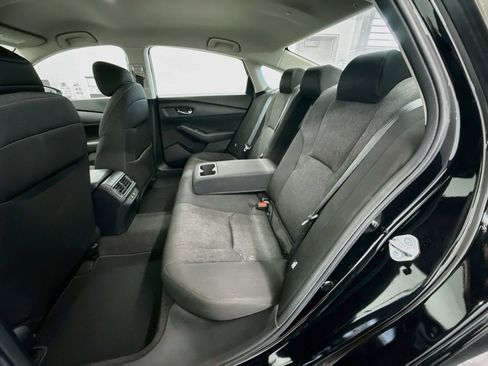 Used 2025 Honda Accord LX image 27