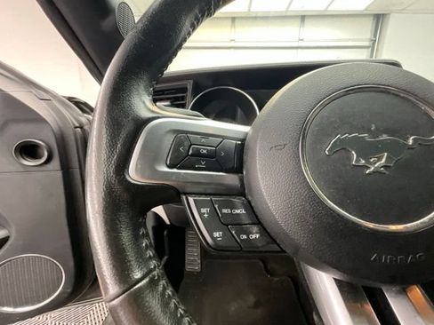 Used 2016 Ford Mustang GT Premium RWD image 10