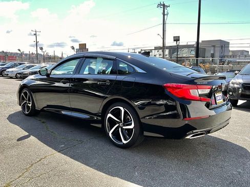 Used 2021 Honda Accord Sport image 6