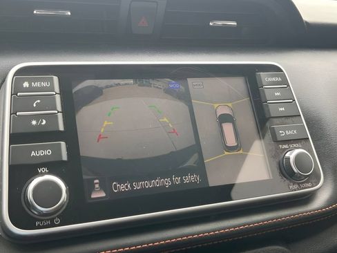 Used 2020 Nissan Kicks SR FWD image 21