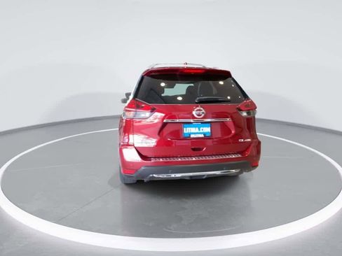 Used 2020 Nissan Rogue SL w/ Premium Package image 7