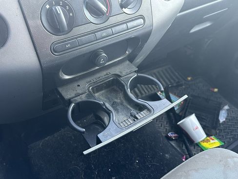 Used 2004 Ford F150 XLT image 26