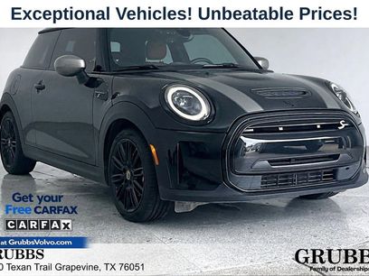 Used 2024 MINI Cooper SE w/ Signature Upholstery Package
