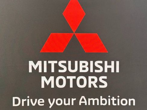 New 2026 Mitsubishi Outlander ES image 35