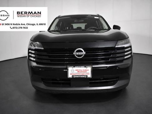 Certified 2025 Nissan Kicks SV w/ SV Premium Package AWD/4WD image 2