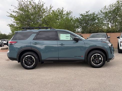 New 2026 Nissan Pathfinder Rock Creek AWD/4WD image 4