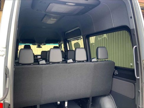 Used 2025 Mercedes-Benz Sprinter 2500 image 14