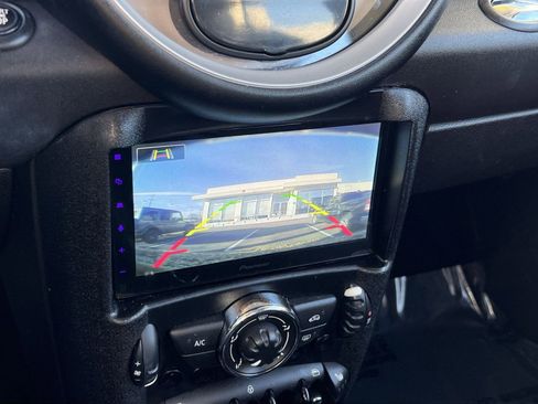 Used 2013 MINI Cooper Hardtop image 16