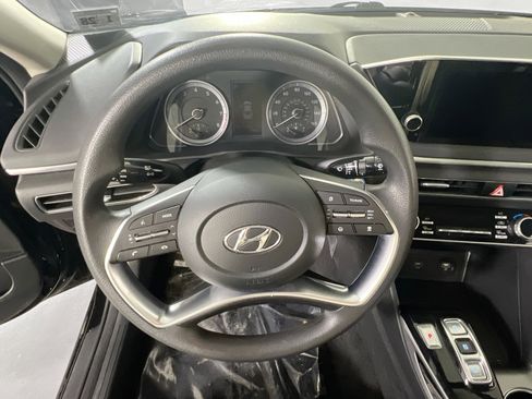 Used 2023 Hyundai Sonata SEL FWD image 11