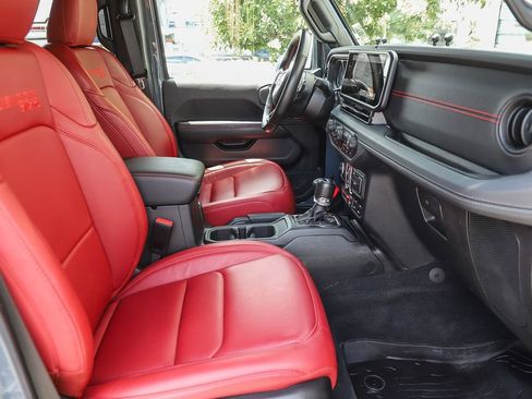 Used 2024 Jeep Wrangler Unlimited Rubicon 392 AWD/4WD image 17