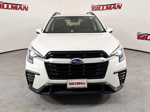 Used 2023 Subaru Ascent Premium w/ Convenience Package AWD/4WD image 2