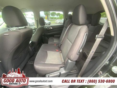 Used 2020 Nissan Pathfinder SV AWD/4WD image 9