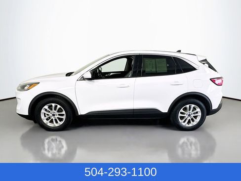 Used 2020 Ford Escape SE image 8