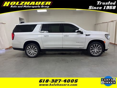 Used 2023 GMC Yukon XL Denali image 1
