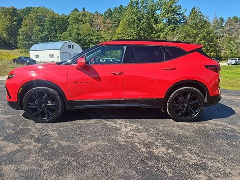 Used 2021 Chevrolet Blazer RS image 2