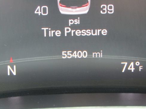 Used 2024 Chrysler Pacifica Touring-L FWD image 28