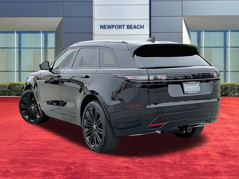 New 2026 Land Rover Range Rover Velar Dynamic SE AWD/4WD image 3