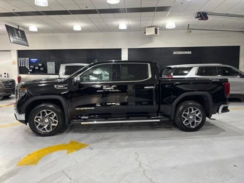 Used 2026 GMC Sierra 1500 SLT w/ SLT Premium Package AWD/4WD image 5