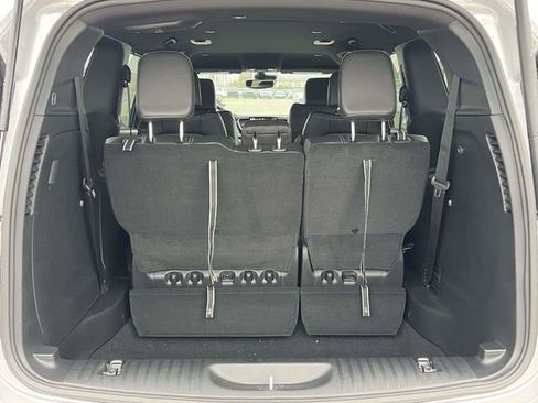 New 2026 Chrysler Pacifica Select w/ S Appearance Package image 17