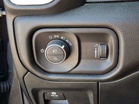 Used 2020 RAM 1500 Big Horn w/ Trailer Tow Group AWD/4WD image 23