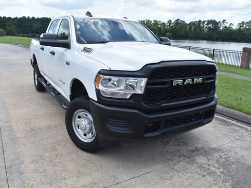 Used 2022 RAM 2500 Tradesman AWD/4WD image 2