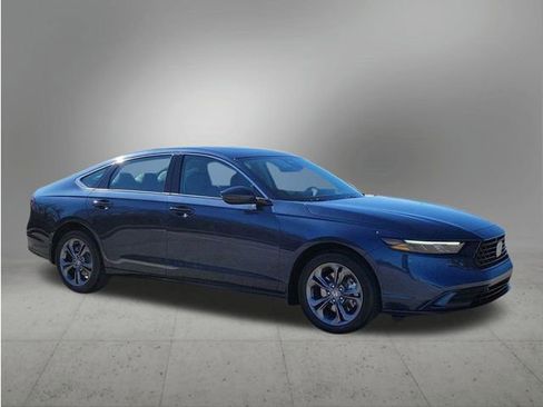 New 2026 Honda Accord EX-L image 7