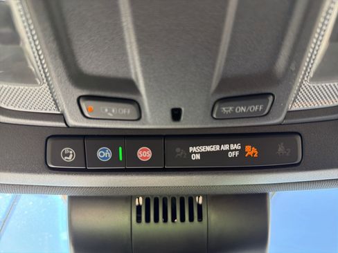 Used 2023 GMC Sierra 1500 AT4 image 98