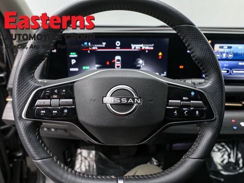 Used 2023 Nissan Ariya FWD image 10