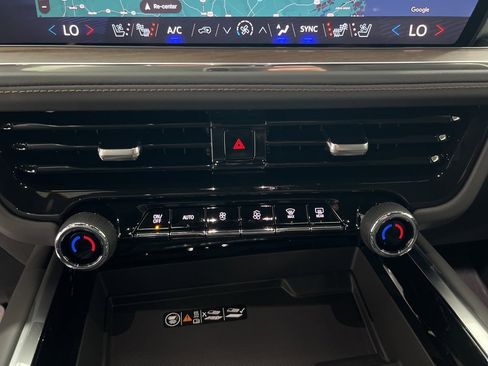 New 2026 Chevrolet Suburban High Country image 15