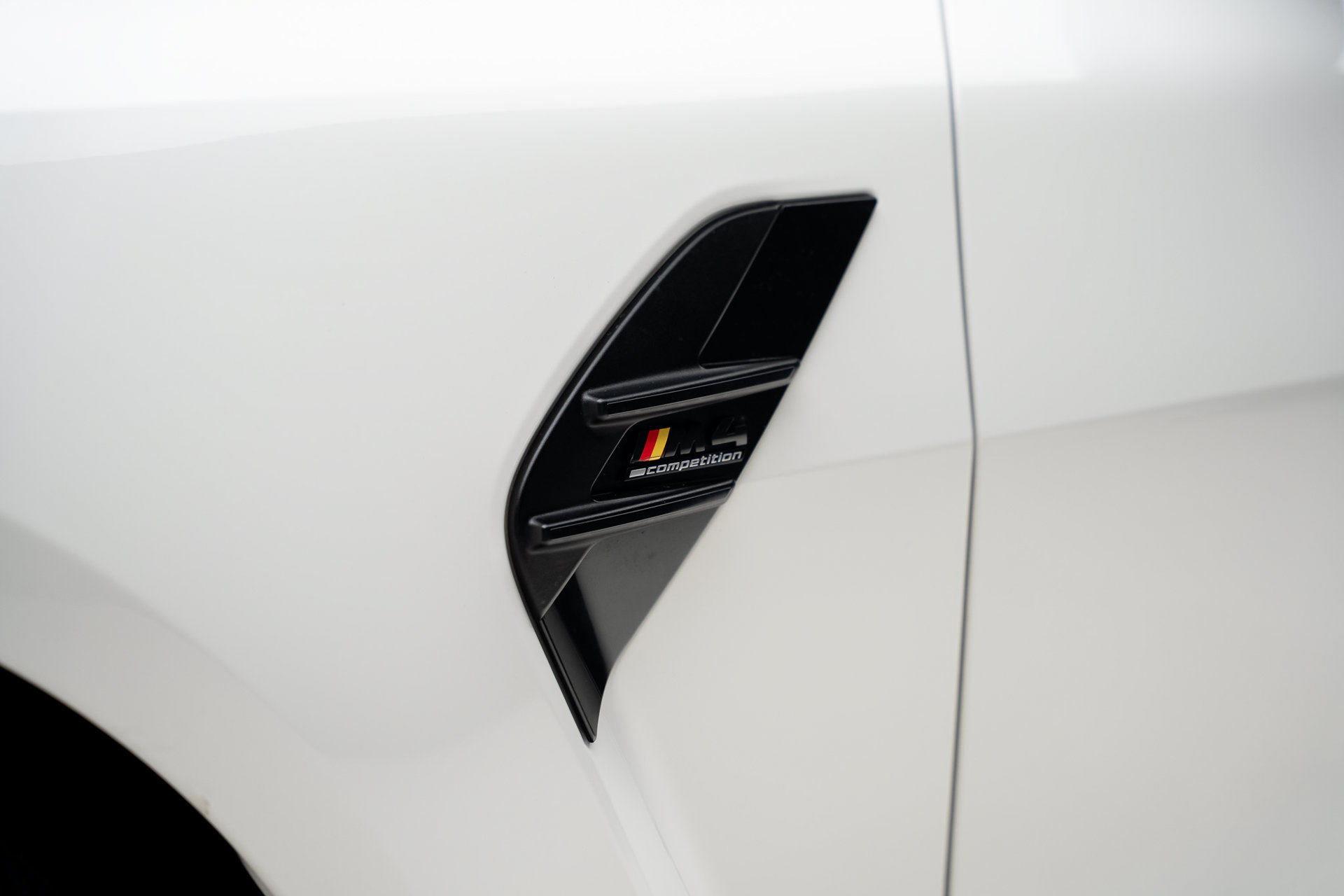 Used 2022 BMW M4 xDrive Competition w/ Parking Assistance Package AWD/4WD image 26