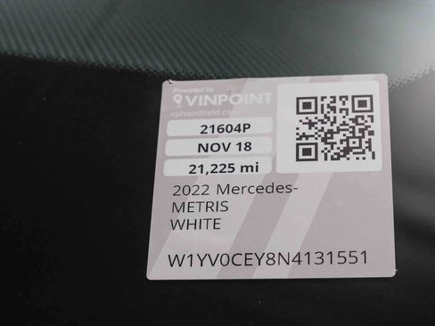 Used 2022 Mercedes-Benz Metris image 25