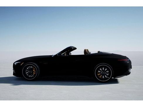 New 2026 Mercedes-Benz SL 63 AMG S e Performance 4MATIC image 33