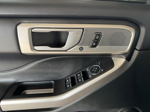 Used 2023 Ford Explorer XLT w/ Equipment Group 202A image 22