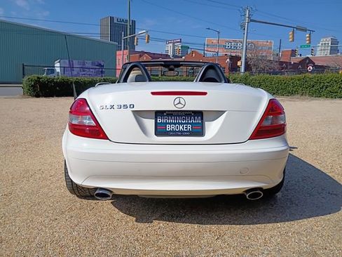 Used 2005 Mercedes-Benz SLK 350 image 13