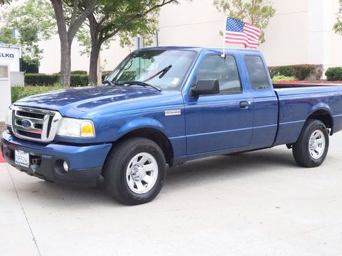 Used 2011 Ford Ranger XLT image 2