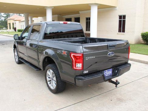 Used 2017 Ford F150 4x4 SuperCrew image 12