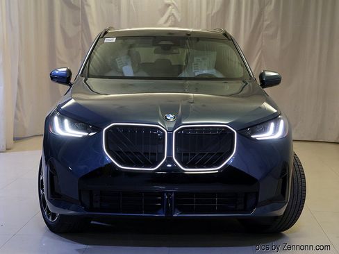 Used 2026 BMW X3 xDrive30i w/ Premium Package AWD/4WD image 5