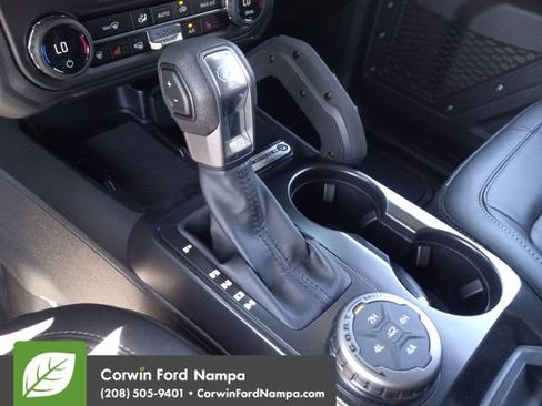 New 2026 Ford Bronco Badlands image 18