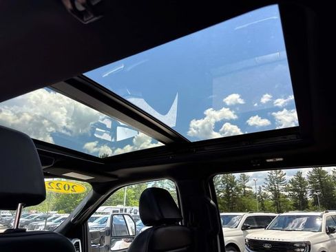 Used 2022 Ford F250 Lariat w/ Tremor Off-Road Package AWD/4WD image 17
