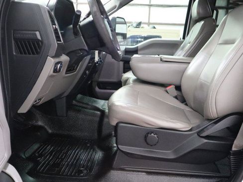 Used 2018 Ford F250 XL w/ Power Equipment Group AWD/4WD image 28