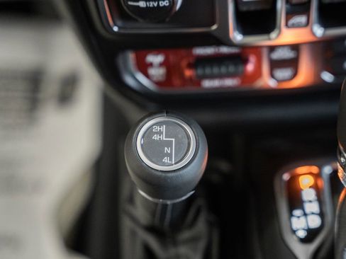 New 2026 Jeep Wrangler Unlimited Rubicon AWD/4WD image 26