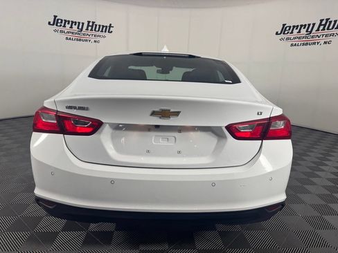 Used 2024 Chevrolet Malibu LT FWD image 8