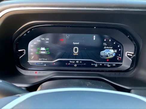 Used 2023 GMC Yukon Denali AWD/4WD image 25