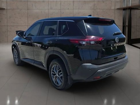 Used 2021 Nissan Rogue S FWD image 6