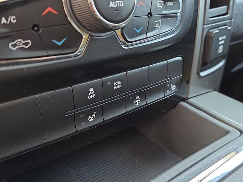 Used 2016 RAM 1500 Sport w/ Black Ram 1500 Sport Group image 26