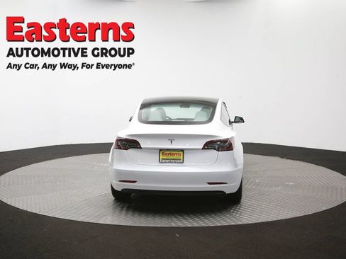 Used 2023 Tesla Model 3 Standard Range RWD image 31