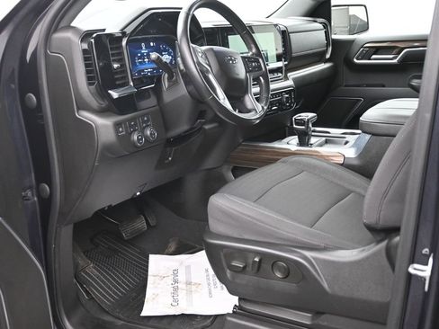 Used 2023 Chevrolet Silverado 1500 RST w/ LPO, Dark Essentials Package AWD/4WD image 10