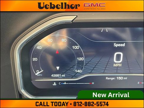 Used 2023 GMC Sierra 1500 Denali w/ Denali Reserve Package AWD/4WD image 28